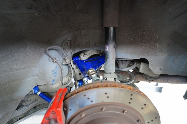 Sturzversteller Hinterachse unten Nissan 350Z