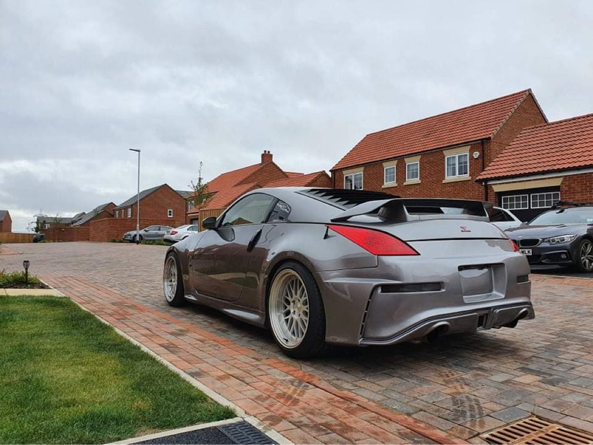 Heckstoßfänger 350Z im 370Z Nismo Style