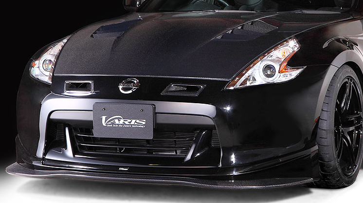 Frontspoiler mit Carbon Schwert